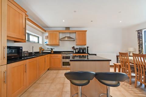 3 bedroom detached house for sale, Winchester