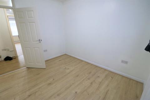2 bedroom apartment to rent, Barton Meadows, Ilford IG6