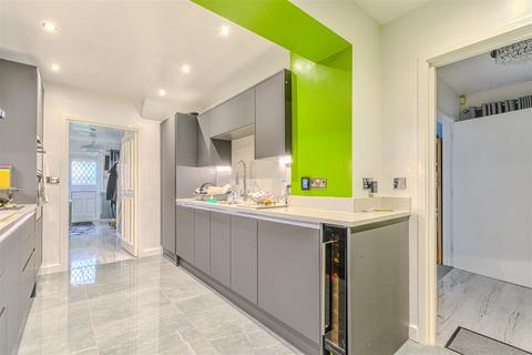 4 bedroom detached house for sale, Agincourt Close, St. Leonards-On-Sea