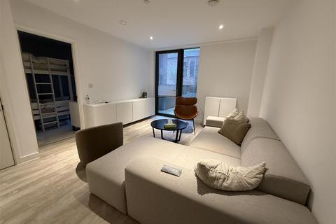 2 bedroom apartment for sale, Queen Street, Salford