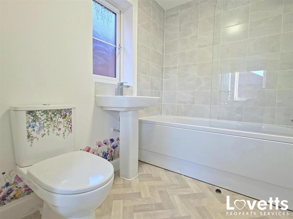 Jack & Jill Bathroom