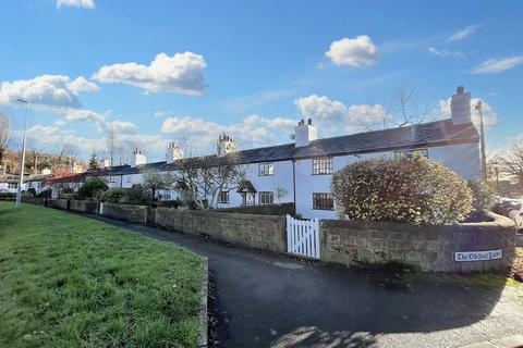 3 bedroom terraced house for sale, The Crescent, Manchester M28