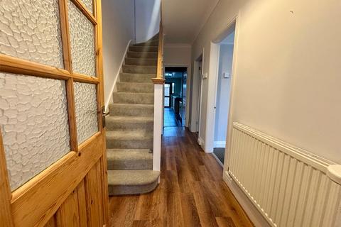 3 bedroom end of terrace house for sale, St. Annes Place, Hakin, Milford Haven, Pembrokeshire, SA73