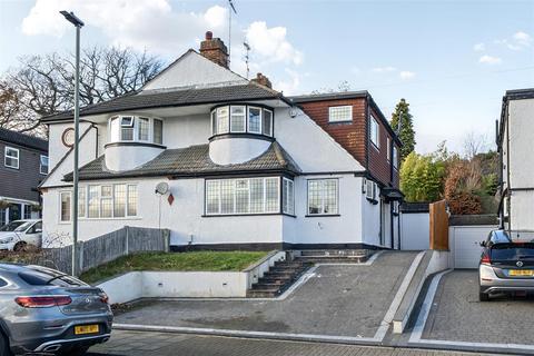 Newstead Avenue, Orpington BR6
