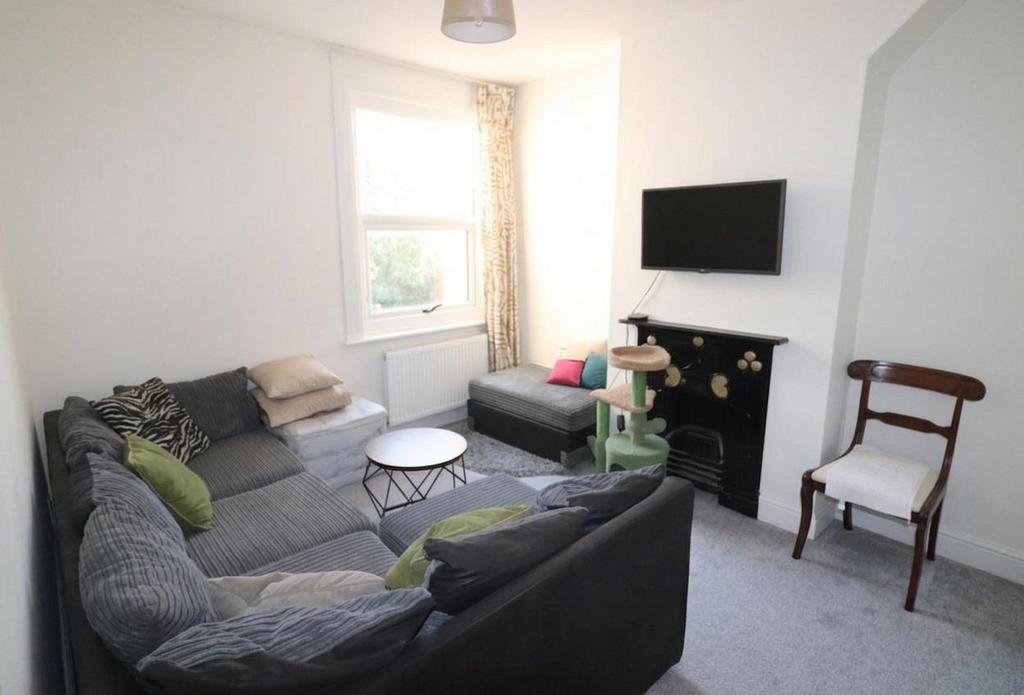 Living room, fireplace