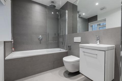 2 bedroom flat to rent, Creighton House