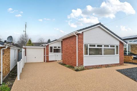 3 bedroom detached bungalow for sale, Mineah Drive, Guilsfield, Welshpool
