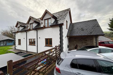 3 bedroom detached house for sale, Lon Ty Llwyd, Llanfarian, Aberystwyth