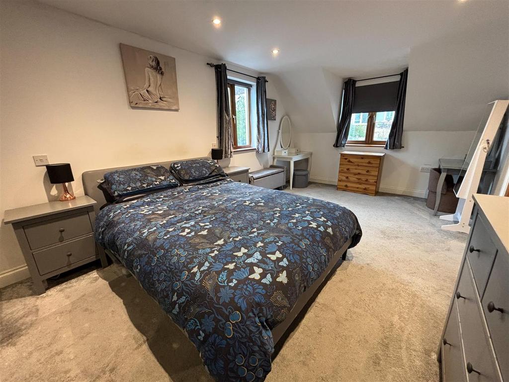 Master bedroom 1