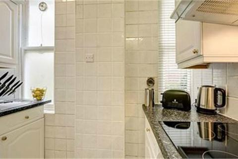 1 bedroom apartment to rent, Hill Street, London, W1J