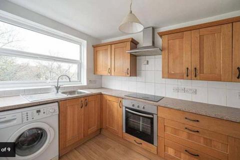 2 bedroom apartment to rent, Linksway, London NW4