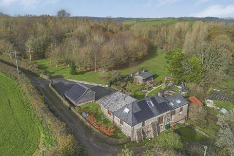 undefined, Trekenner, Launceston