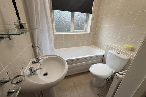undefined, Ashburton Close, Adwick-Le-Street, Doncaster