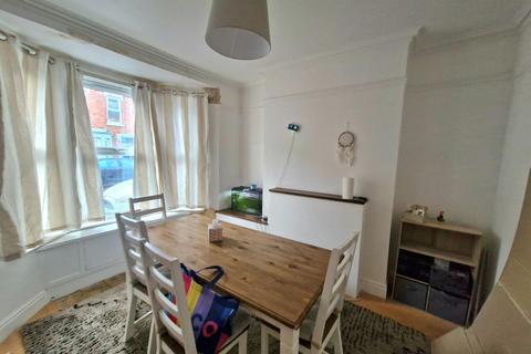 2 bedroom terraced house for sale, Euston Road, Northampton NN4