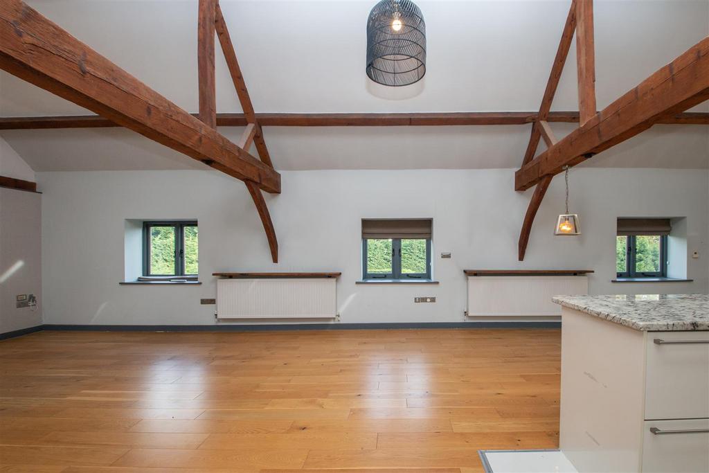 Barn4 21.jpg