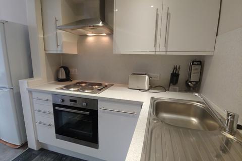 2 bedroom flat to rent, Dalmally Street, North Kelvinside, Glasgow, G20