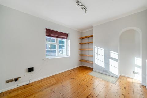 3 bedroom semi-detached house to rent, Elmside, Guildford, Surrey, GU2