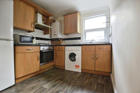 undefined, Second Avenue, Manor Park