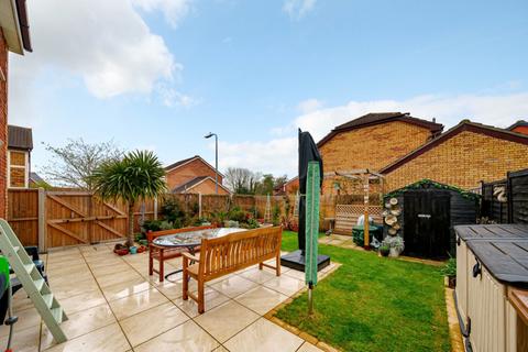 4 bedroom detached house to rent, Harvest Way, Sleaford, Lincolnshire, NG34