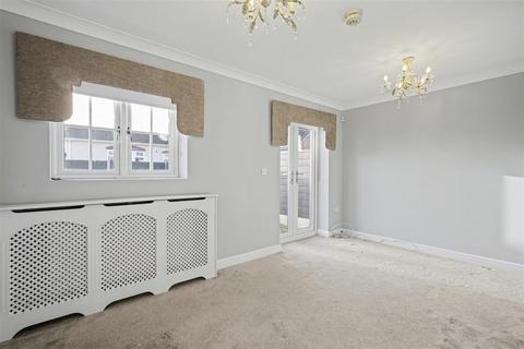 3 bedroom semi-detached house for sale, Draycott Road, Breaston