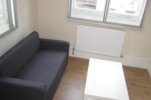 2 bedroom flat to rent, 145 Hammersmith Road, London, W14