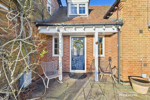 undefined, Southend, Henley-on-Thames, Buckinghamshire, RG9