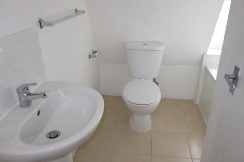 1 bedroom flat to rent, 85 Hammersmith Road, London, W14