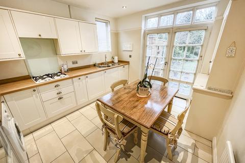 3 bedroom semi-detached house for sale, Welford Road, Leicestershire LE2