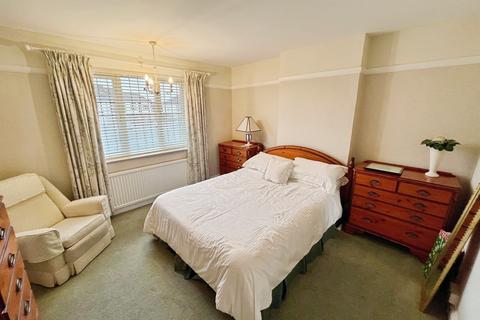 3 bedroom semi-detached house for sale, Welford Road, Leicestershire LE2