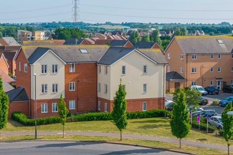 2 bedroom flat for sale, Elton Close, Aylesbury HP18
