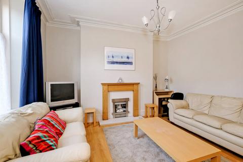 1 bedroom flat to rent, Glenbervie Road, Torry, Aberdeen, AB11