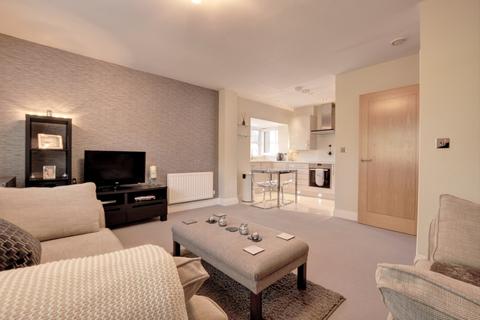 2 bedroom apartment to rent, Marlow SL7