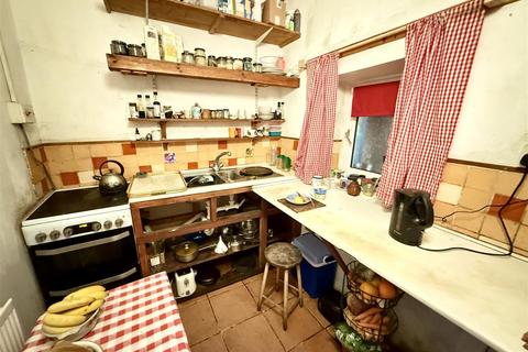 2 bedroom house for sale, 2 Spring Terrace, Llansawel, Nr. Llandeilo
