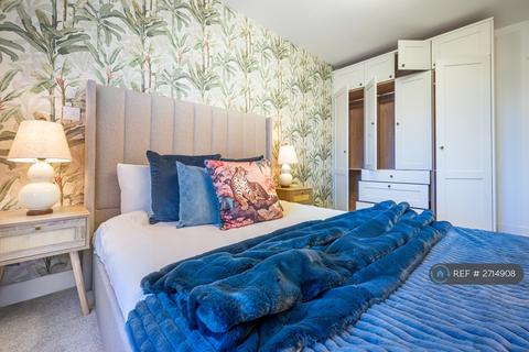 2 bedroom flat to rent, Prospect Quater, Swindon, SN1