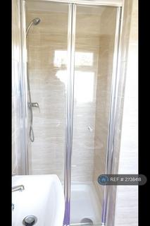 Studio to rent, Coles Green Rd, London, NW2