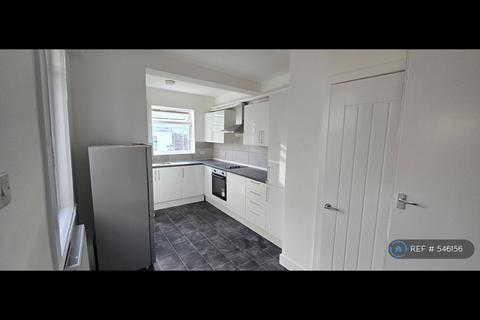 3 bedroom terraced house to rent, Croyland Road, London, N9