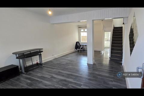 3 bedroom terraced house to rent, Croyland Road, London, N9