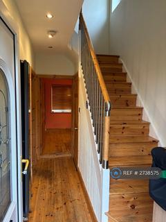 3 bedroom semi-detached house to rent, Weldon Crescent, Newcastle Upon Tyne, NE7
