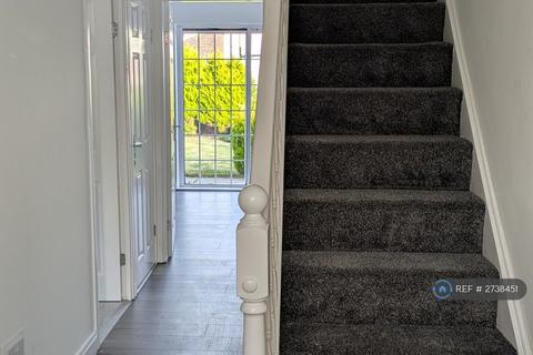 3 bedroom end of terrace house to rent, Stonegate Drive, Liverpool, L8