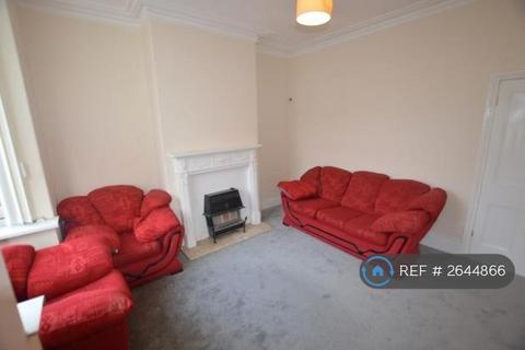 3 bedroom terraced house to rent, City Road, Sheffield, S2