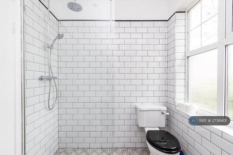 2 bedroom flat to rent, Effra Road, London, SW2