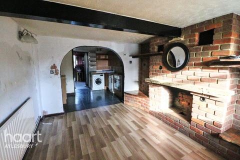 undefined, Weston Road, Aylesbury