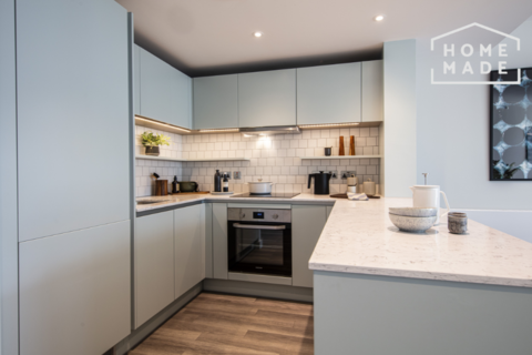 2 bedroom apartment to rent, Alameda, HA9