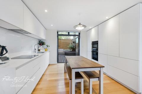 4 bedroom detached house for sale, Winforton Street, Greenwich, SE10 8UR