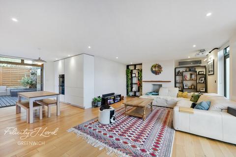 undefined, Winforton Street, Greenwich, SE10 8UR