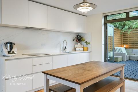 undefined, Winforton Street, Greenwich, SE10 8UR