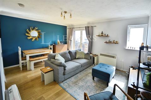 2 bedroom flat to rent, Wells Street, Chelmsford, Essex, CM1
