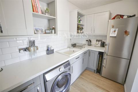 2 bedroom flat to rent, Wells Street, Chelmsford, Essex, CM1