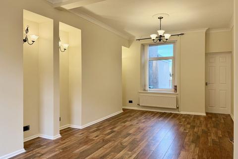 2 bedroom terraced house to rent, Phillip Street, Manselton, SA5