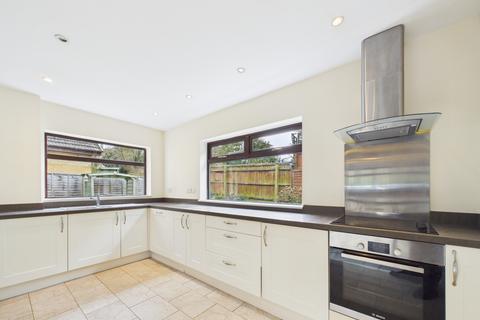undefined, Riverside Close, Cheltenham, Gloucestershire, GL52